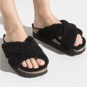 Papilio Birkenstock Black Teddy Sherpa Fuzzy Sandals Size 10/41